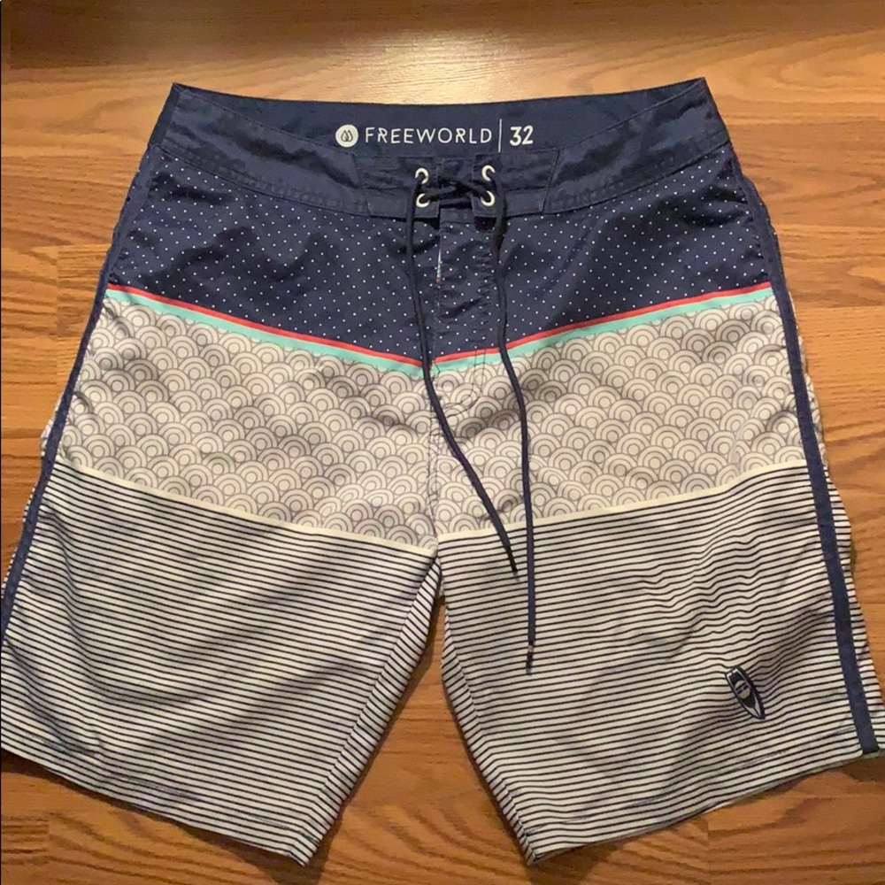 Board shorts